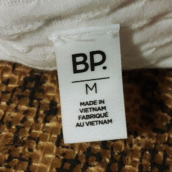 NWT BP Lettuce Hem Textured Stretch Off Shoulder Crop Top Sz M (runs small!) - Picture 7 of 11